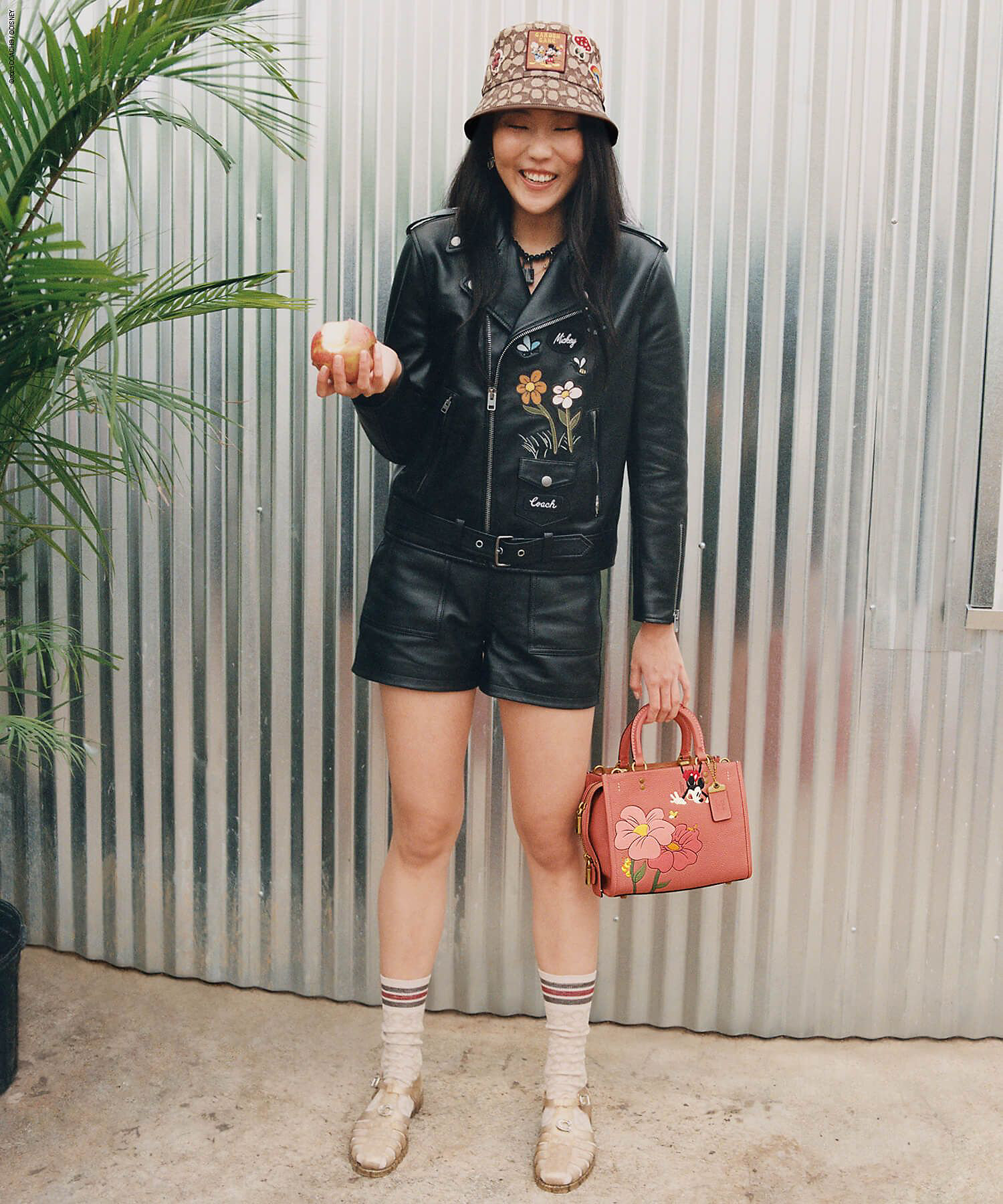DISNEY X COACH】ローグ 25・リジェネラティブ レザー DISNEY X COACH】ローグ 25・リジェネラティブ レザー